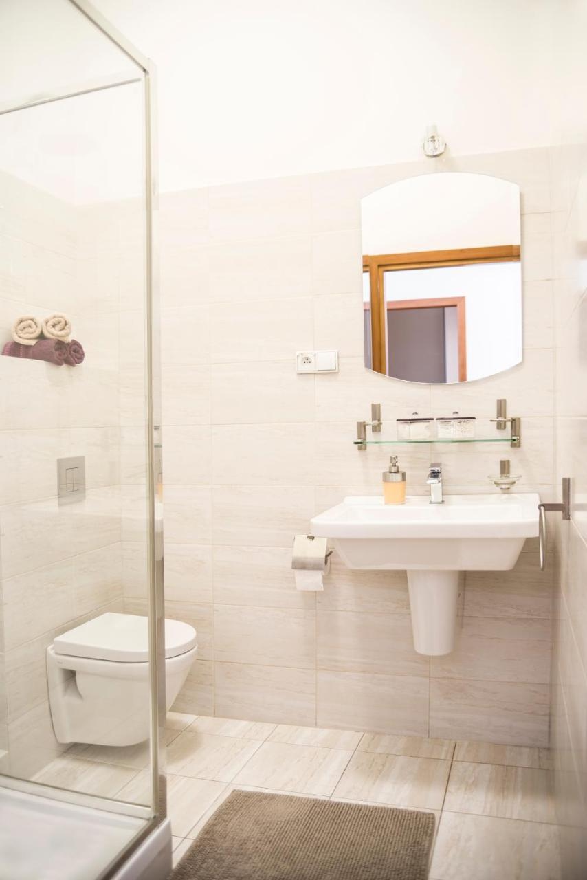 Apartament Chmielna 5 Apartment Warsaw Ngoại thất bức ảnh